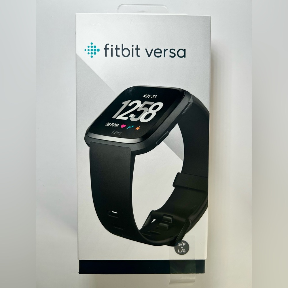 ✨✨SOLD✨✨Fitbit Versa, Size Small-Large In Excellent New Condition, - Picture 1 of 8
